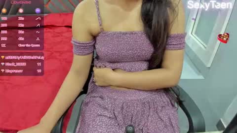 Snapshot of sexy_doll_1_ chatting on February 10, 5:19 pm Sexydoll online show from February 10, 5:19 pm