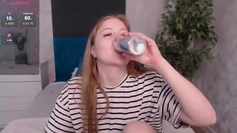 Jennifer online show from February 8, 8:18 am