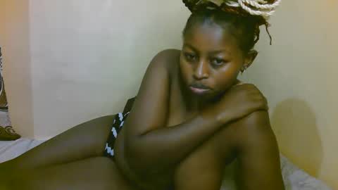 sexy_latasha online show from September 18, 3:05 am