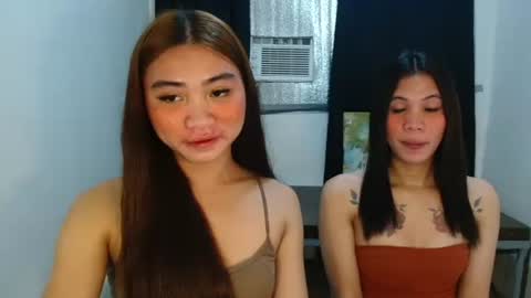 Snapshot of sexy_mikaxoxo chatting on October 22, 2:44 pm mika online show from October 22, 2:44 pm