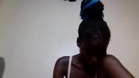 sexy_petittie online show from October 27, 6:13 pm