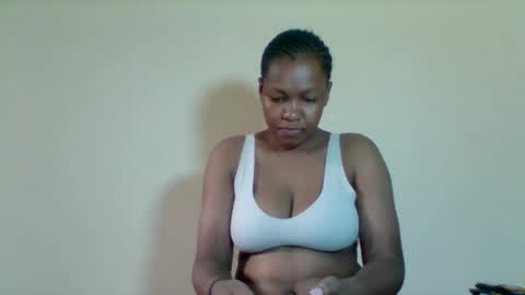 sexyapple2002 online show from January 8, 5:33 am