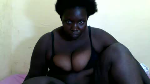 MAUREEN online show from February 16, 4:42 am