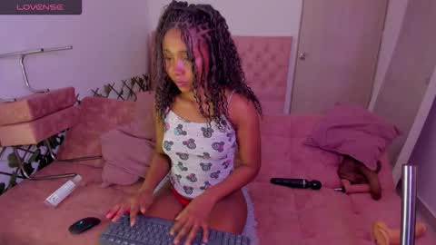 sofia online show from February 9, 9:33 am