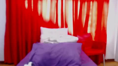 sexybustyboobs online show from March 18, 6:07 am