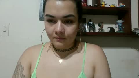 Snapshot of sexychubbyanna chatting on October 26, 3:24 am sexychubbyanna online show from October 26, 3:24 am