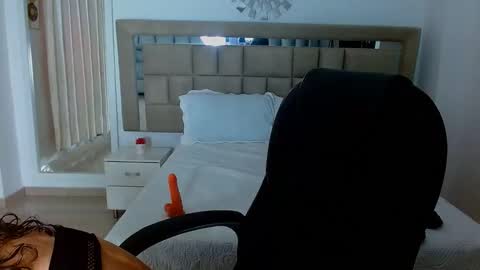 DAKOTA online show from January 13, 10:35 pm