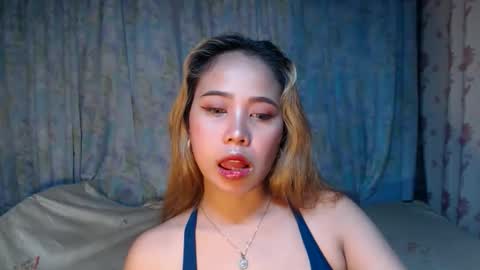 jean online show from December 13, 9:32 pm