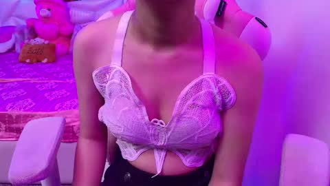 sexyislive online show from March 1, 5:52 am