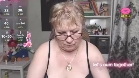 sexylynette4u online show from July 2, 10:10 am