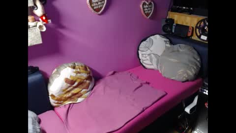 Sexymelli18 online show from January 9, 11:20 pm