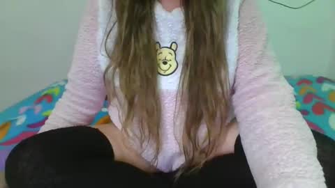 sexymisss24 online show from December 18, 5:50 pm