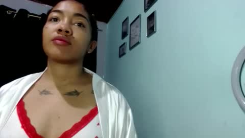 sexymomm678 online show from April 22, 4:09 am