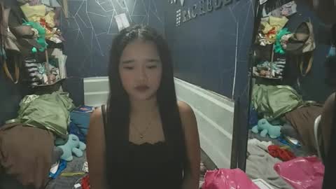 RACHELLE online show from November 10, 7:47 am