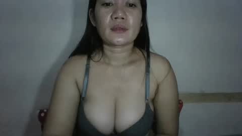 Snapshot of sexypussy_pinay chatting on October 22, 8:58 pm sexypussy_pinay online show from October 22, 8:58 pm