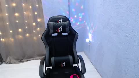 Sofi Smile online show from February 2, 10:13 am