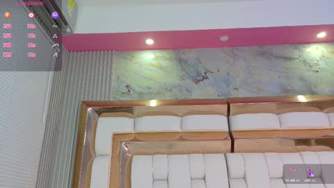 Kendall online show from September 17, 12:25 pm