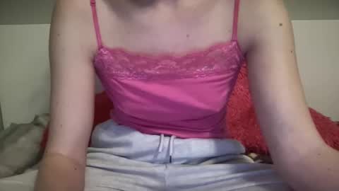 Sexy Skylar online show from April 18, 1:52 am