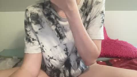 Sexy Skylar online show from July 14, 6:45 pm