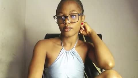 Darkskinned Rae online show from March 29, 8:52 pm