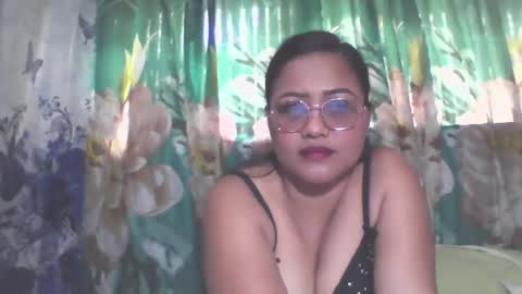 sexysweet0424 online show from November 13, 6:23 am