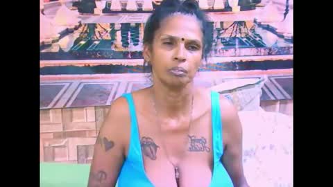 sexyva4u2luv online show from September 15, 6:26 pm