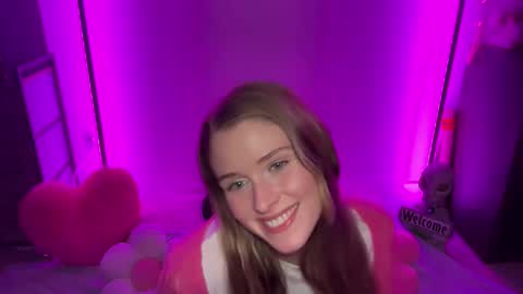 shadebabe online show from February 15, 8:13 am