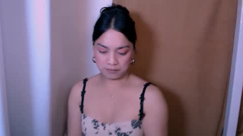 shadowseductress online show from March 12, 7:00 am