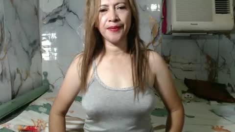 shai_shaiy online show from April 3, 12:03 pm