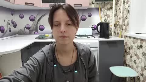 Sara online show from May 28, 6:39 pm