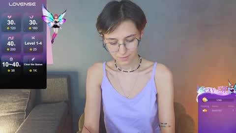 Sharli online show from December 4, 7:23 pm