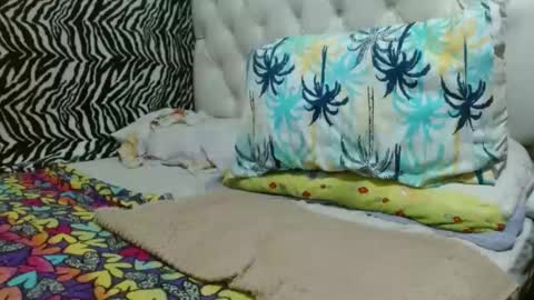 sharlot03 online show from February 7, 11:56 am