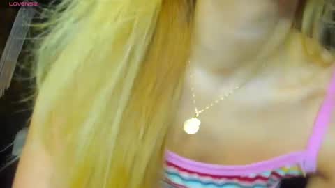 Shantall online show from August 8, 12:29 am