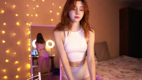 Sonya online show from February 5, 4:04 pm