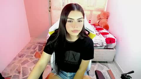 SHEILA online show from June 2, 2:07 pm