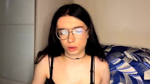 Alice online show from April 16, 8:08 pm