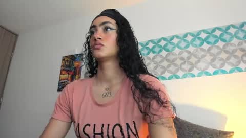 S H E L S Y online show from April 17, 10:01 pm