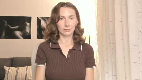 shesleepsnaked online show from January 6, 3:48 pm