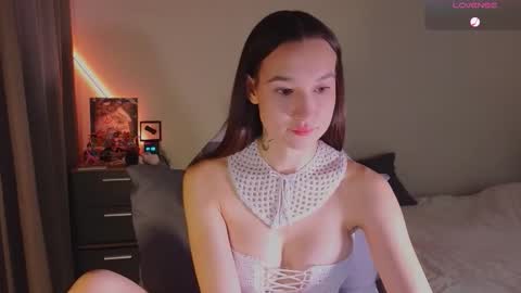 Sheyli online show from October 18, 3:15 pm