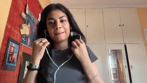 Karin online show from April 4, 2:16 pm