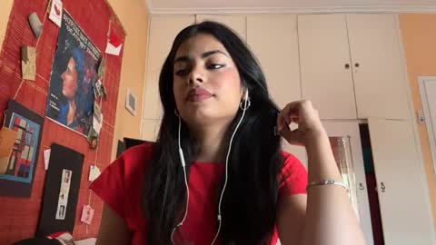 Karin online show from April 16, 8:47 am