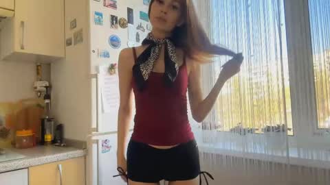 Joli online show from April 16, 7:41 am