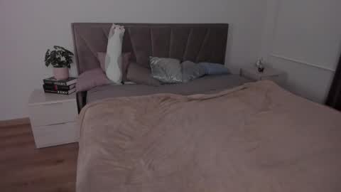 Agatha online show from October 14, 2:08 pm