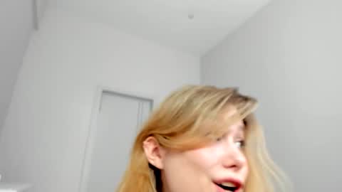 Agatha online show from October 11, 1:47 pm