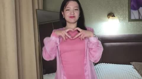 Lana online show from November 4, 5:18 pm