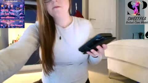 short sweetpea online show from December 17, 3:05 pm