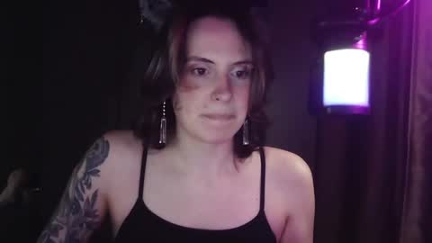 shy_miracle online show from April 21, 2:13 pm