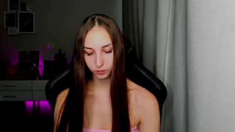 SIA online show from July 22, 1:06 am