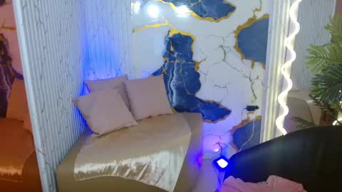 Siena online show from February 22, 7:37 pm