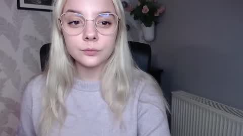 Sienna online show from January 7, 6:38 am